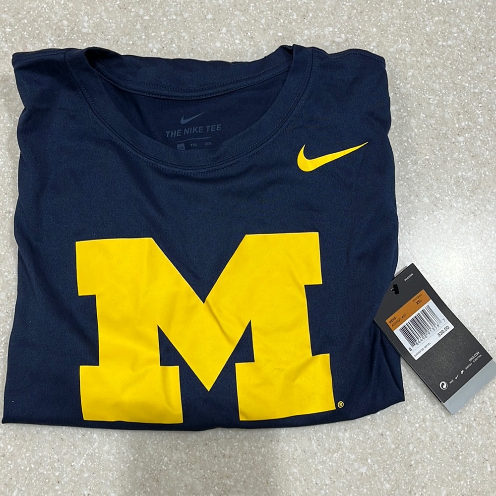 NWT NIKE University of Michigan Shirt - XXL